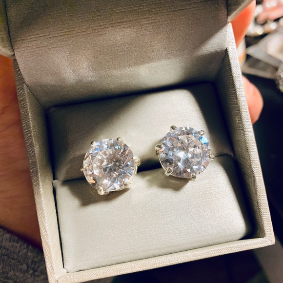 Giant Crystal Studs - Picture 1 of 3